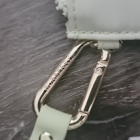 Burberry HER perfume with Pouch - Picture 4 of 4